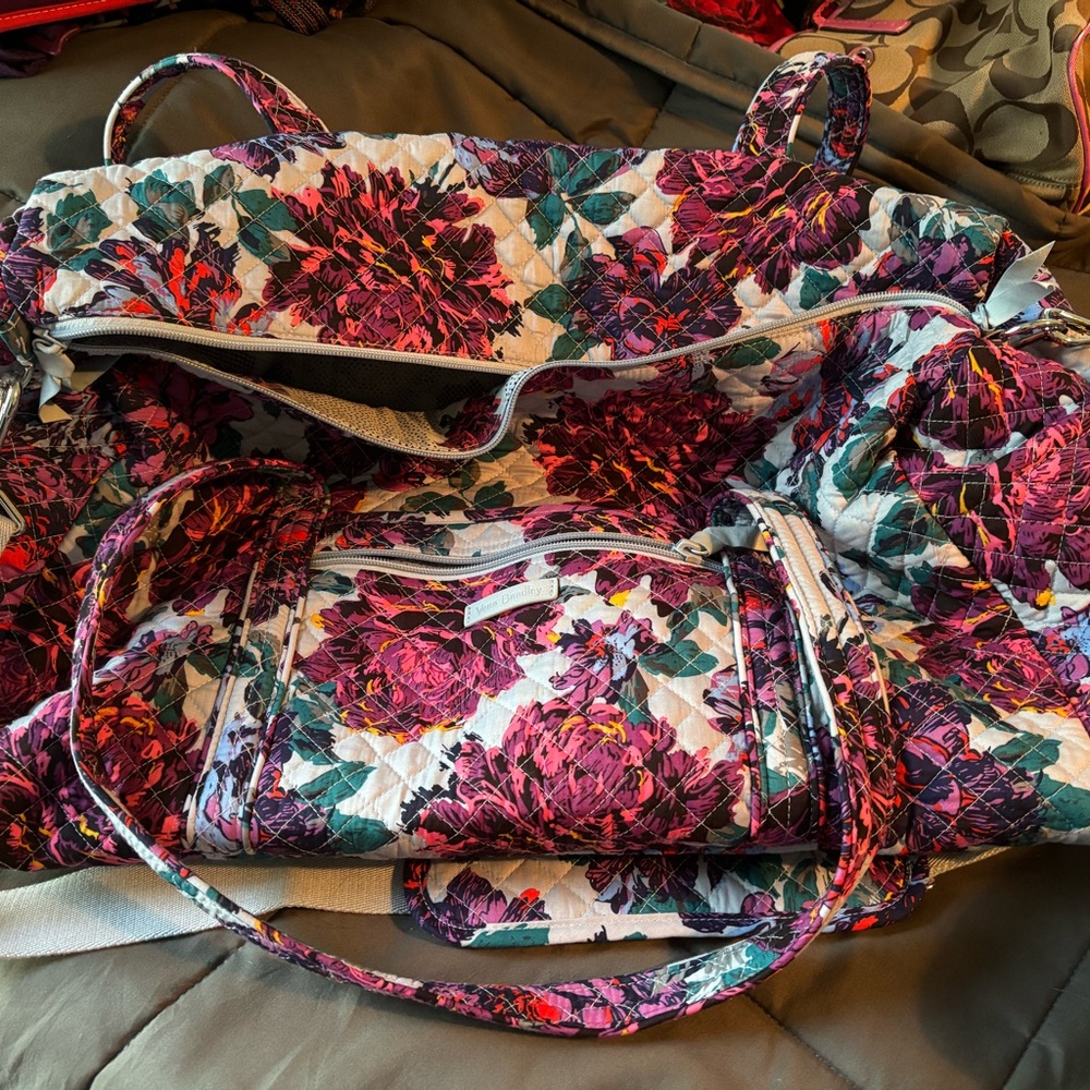 Vera Bradley duffel bag